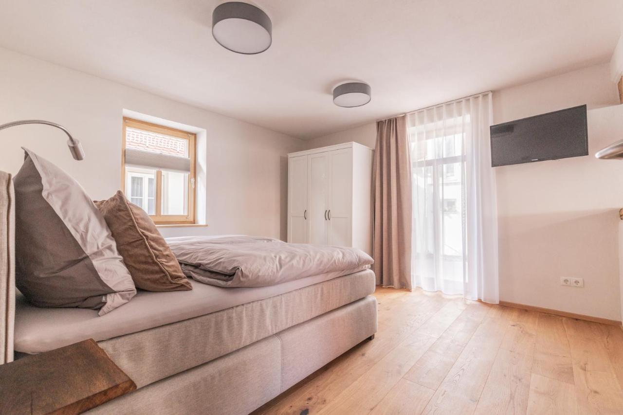 Maindrei - Schlafen Am Fluss Hotel Margetshoechheim Ngoại thất bức ảnh