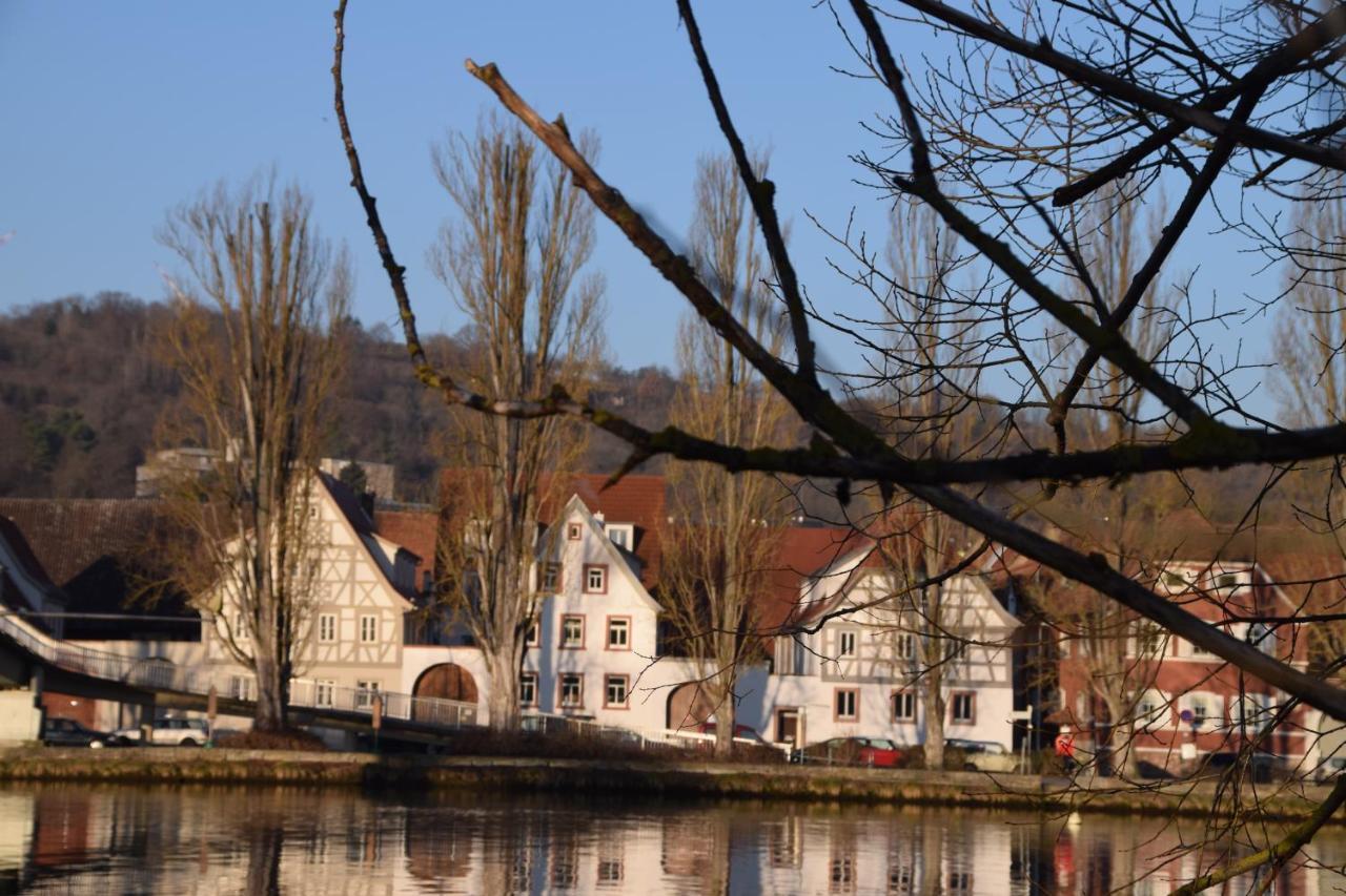 Maindrei - Schlafen Am Fluss Hotel Margetshoechheim Ngoại thất bức ảnh