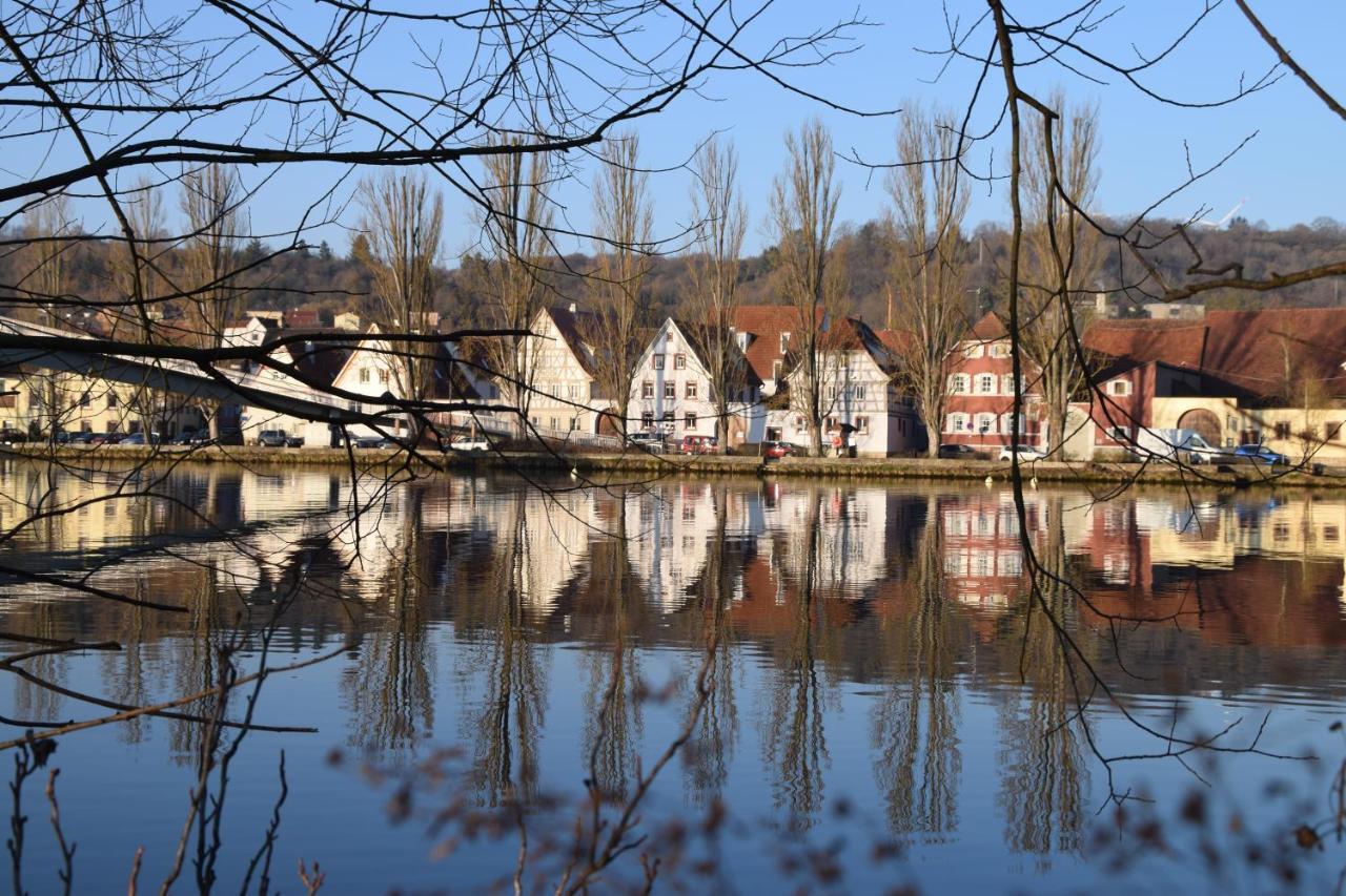 Maindrei - Schlafen Am Fluss Hotel Margetshoechheim Ngoại thất bức ảnh